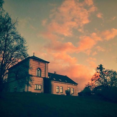 „Rentmeisterhaus Basedow“ Basedow  Zewnętrze zdjęcie
