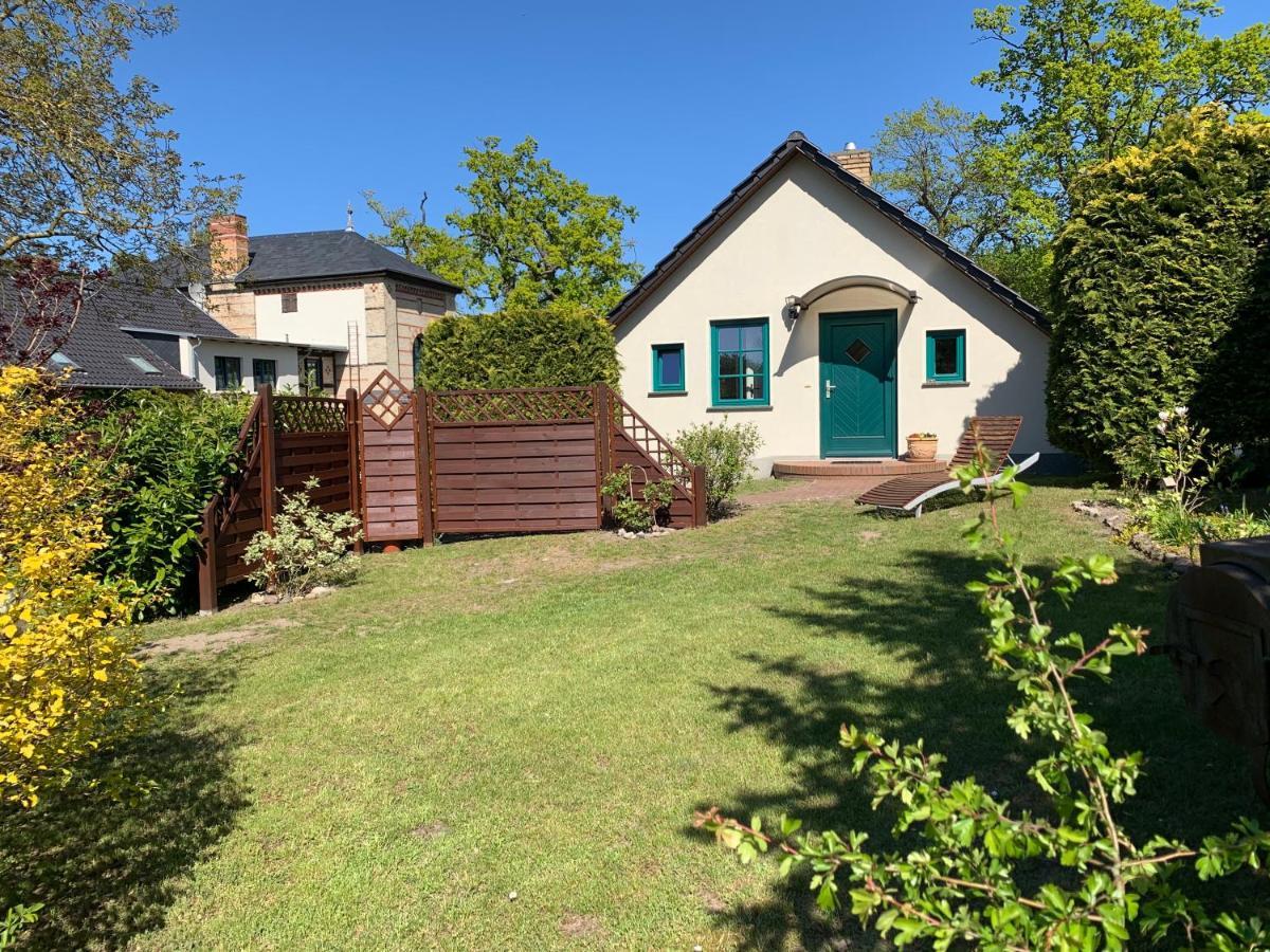 „Rentmeisterhaus Basedow“ Basedow  Zewnętrze zdjęcie